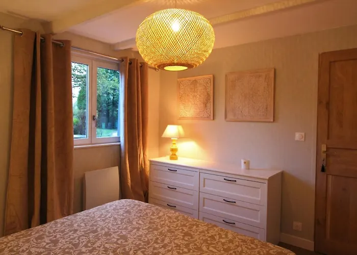 Сasa de vacaciones Le Clos Valentine